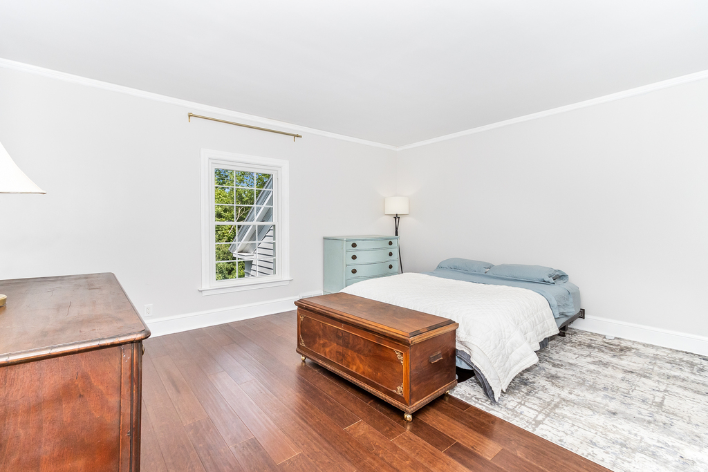 main property photo 60