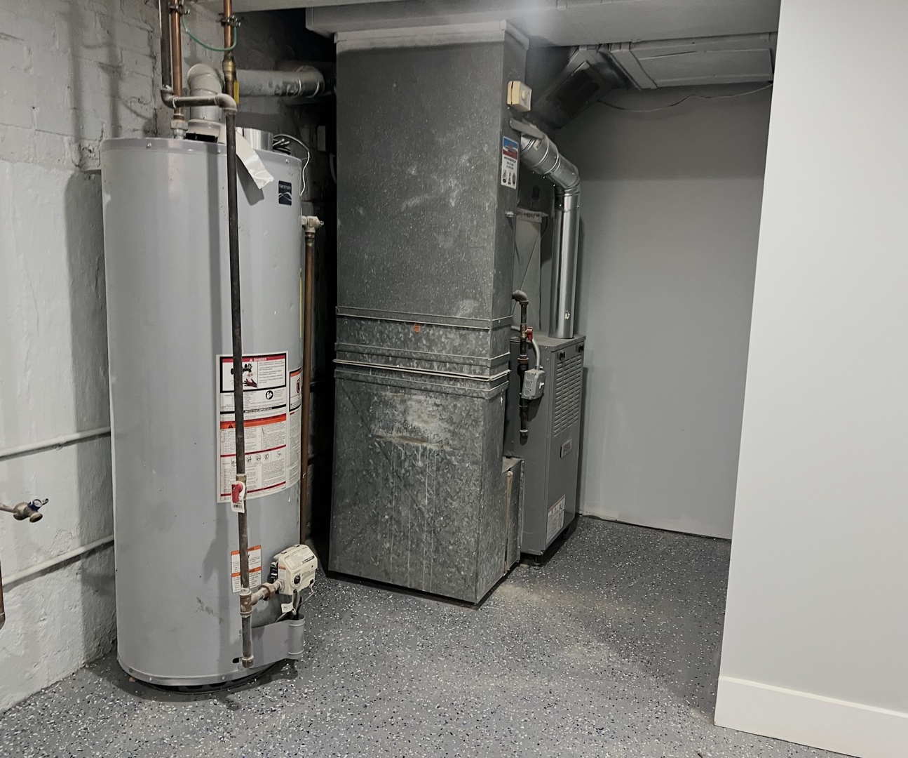 main property photo 23
