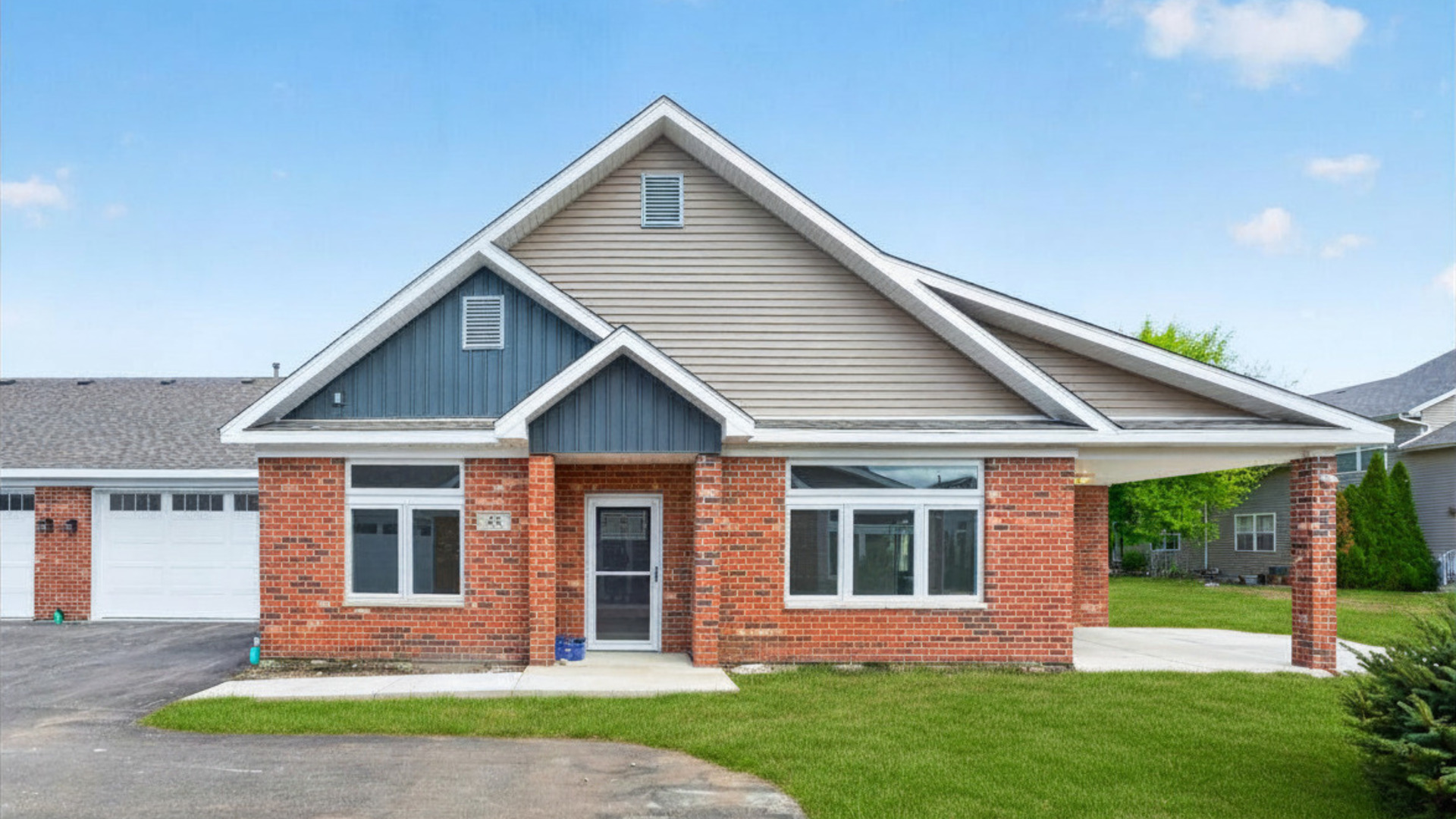 main property photo 0