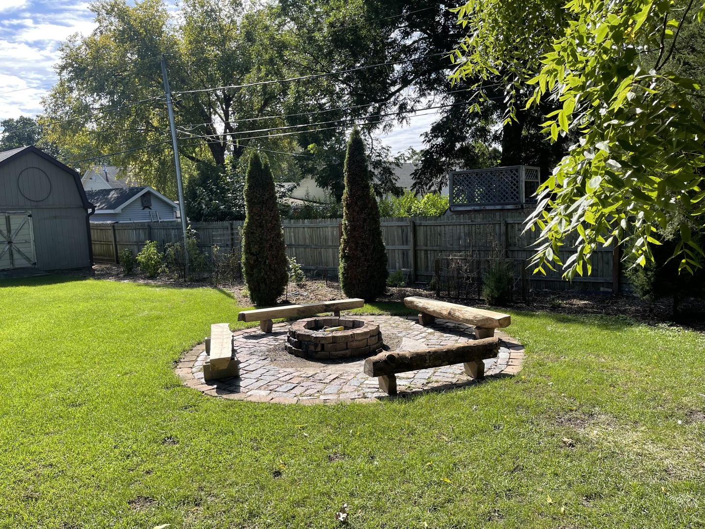 main property photo 12