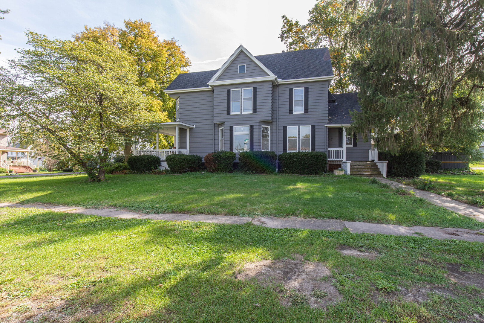 main property photo 29