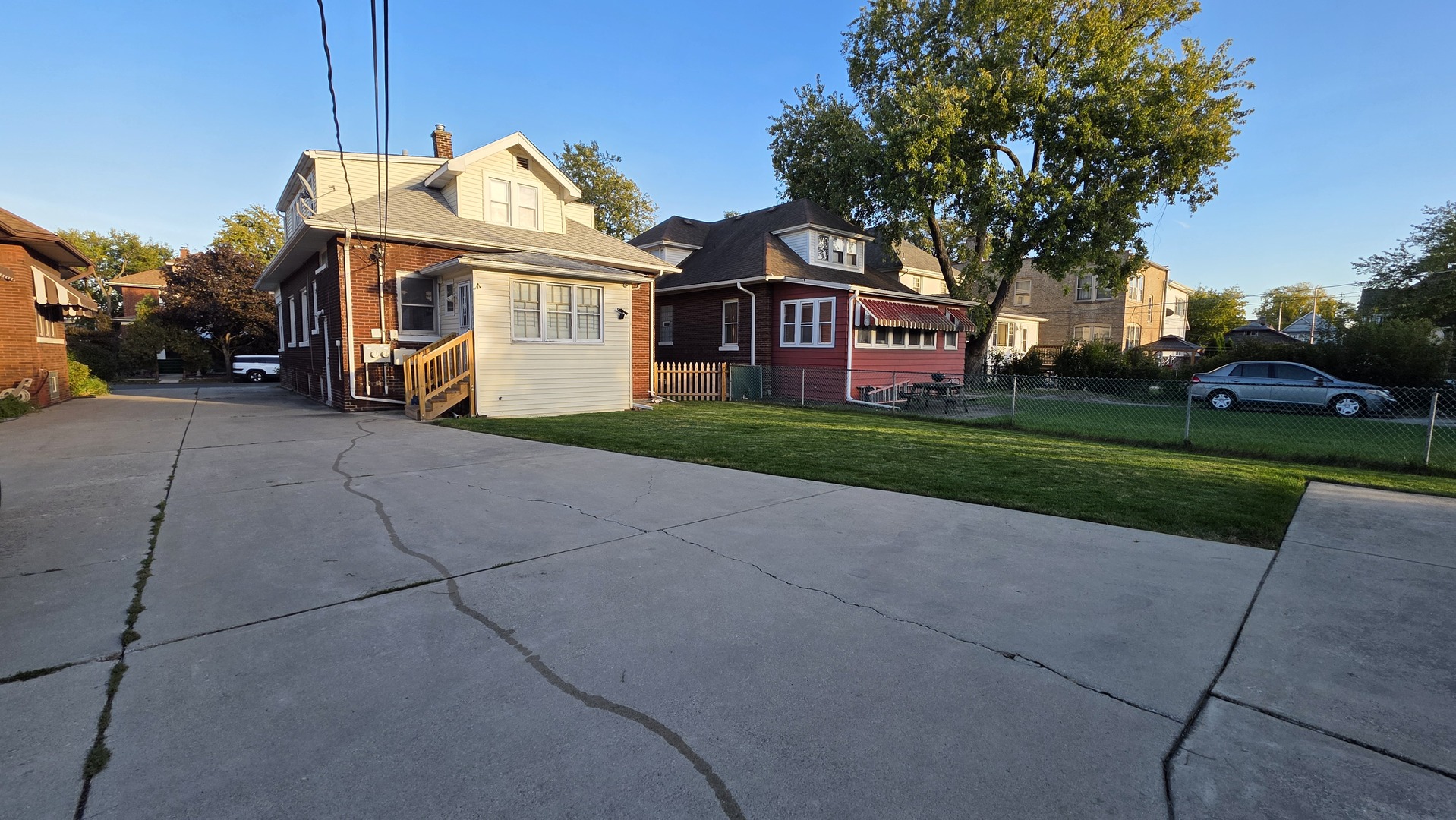 main property photo 13