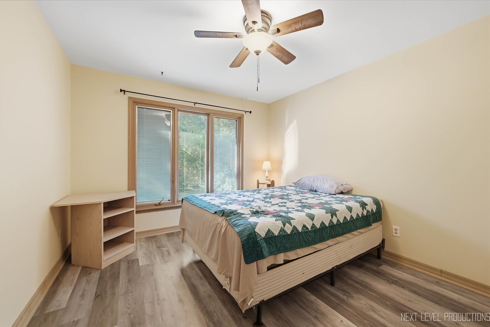 main property photo 22