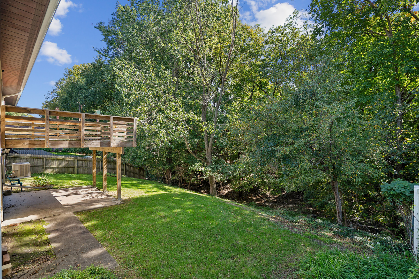 main property photo 35