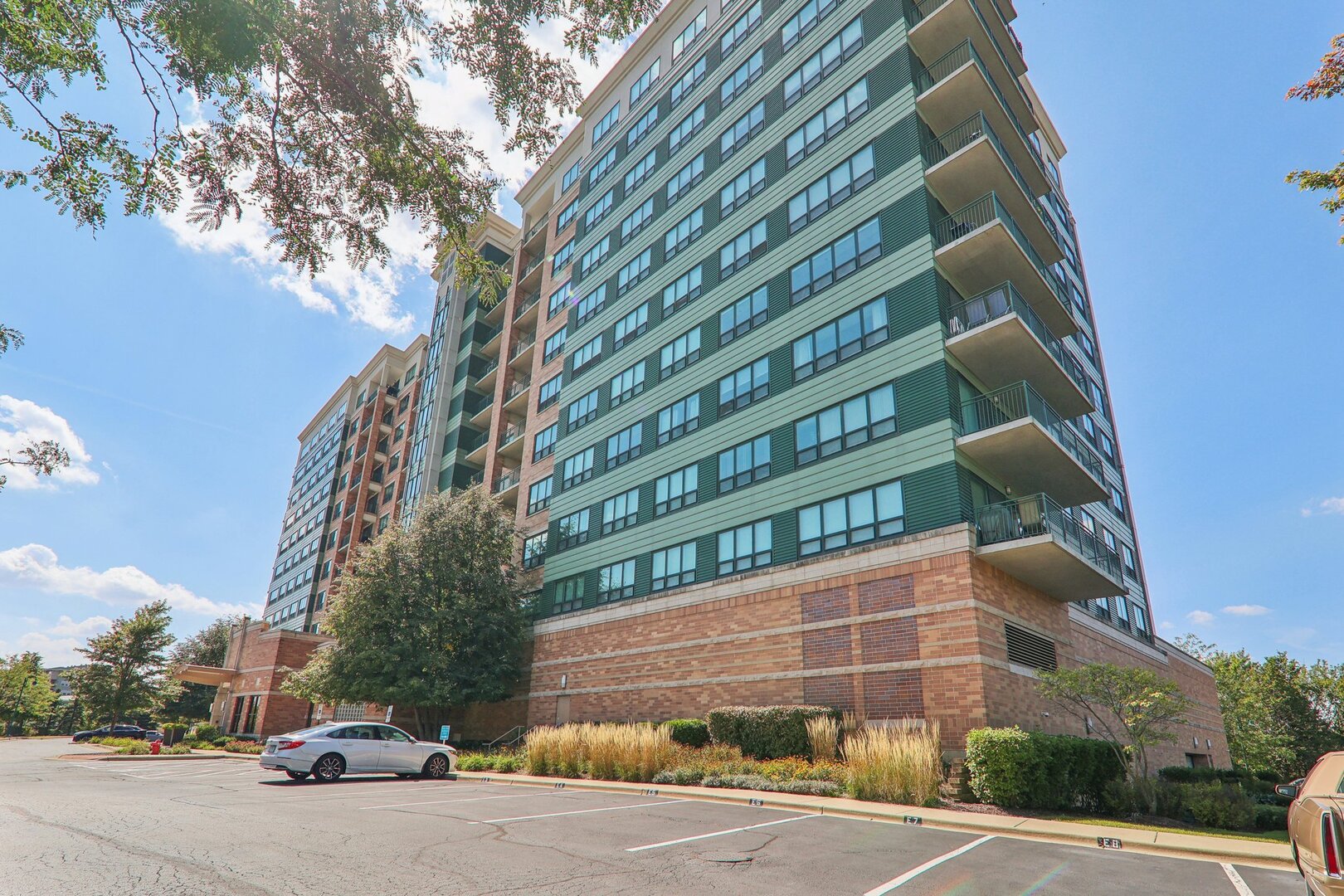 main property photo 17