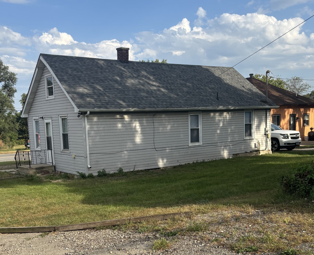 main property photo 2