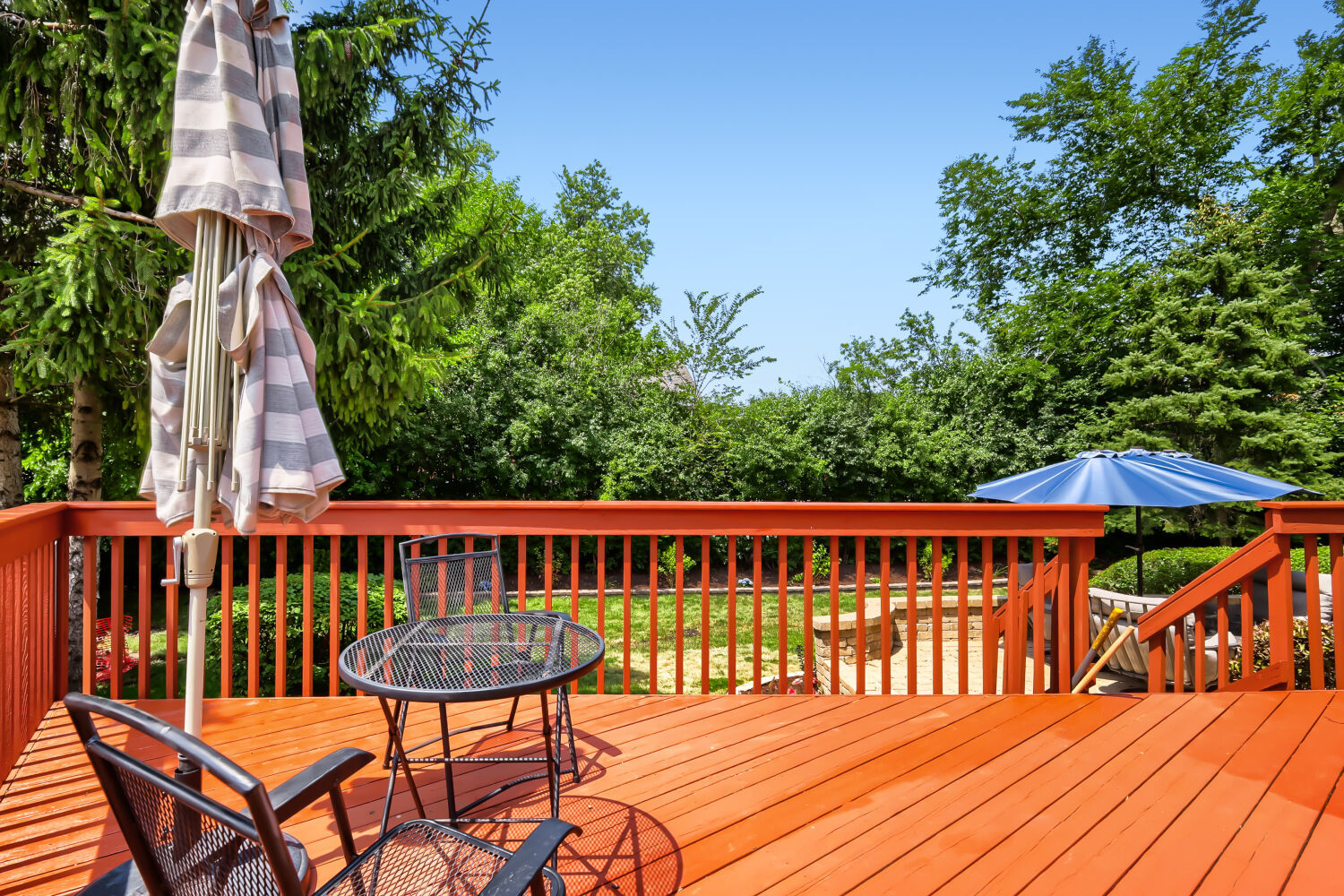 main property photo 38