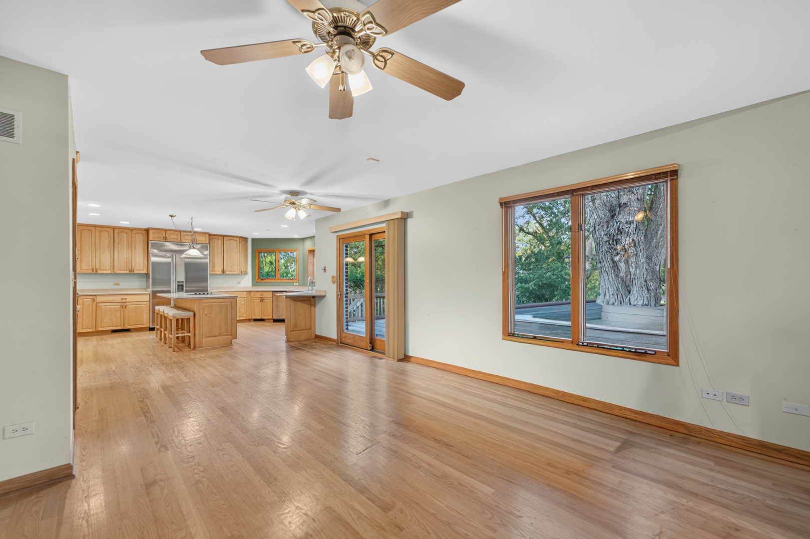 main property photo 63