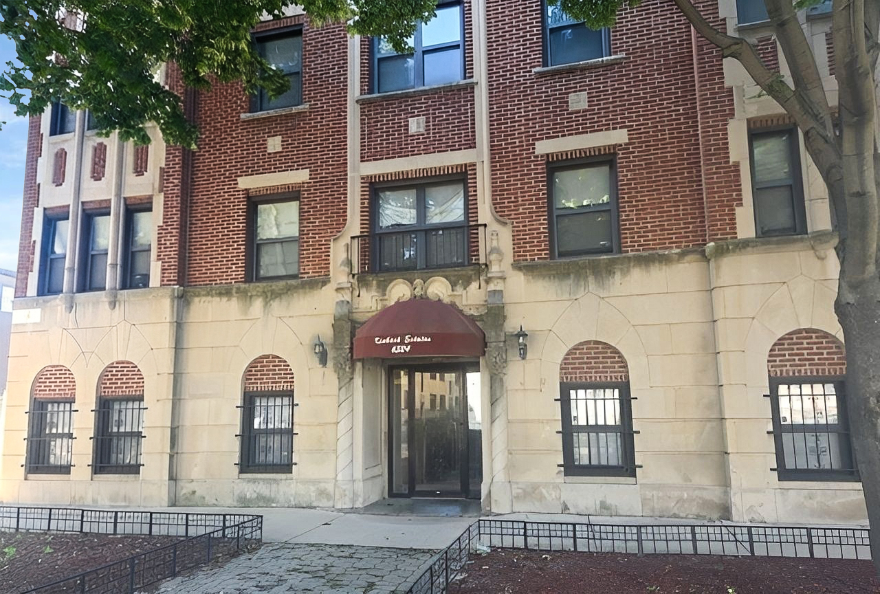 main property photo 0