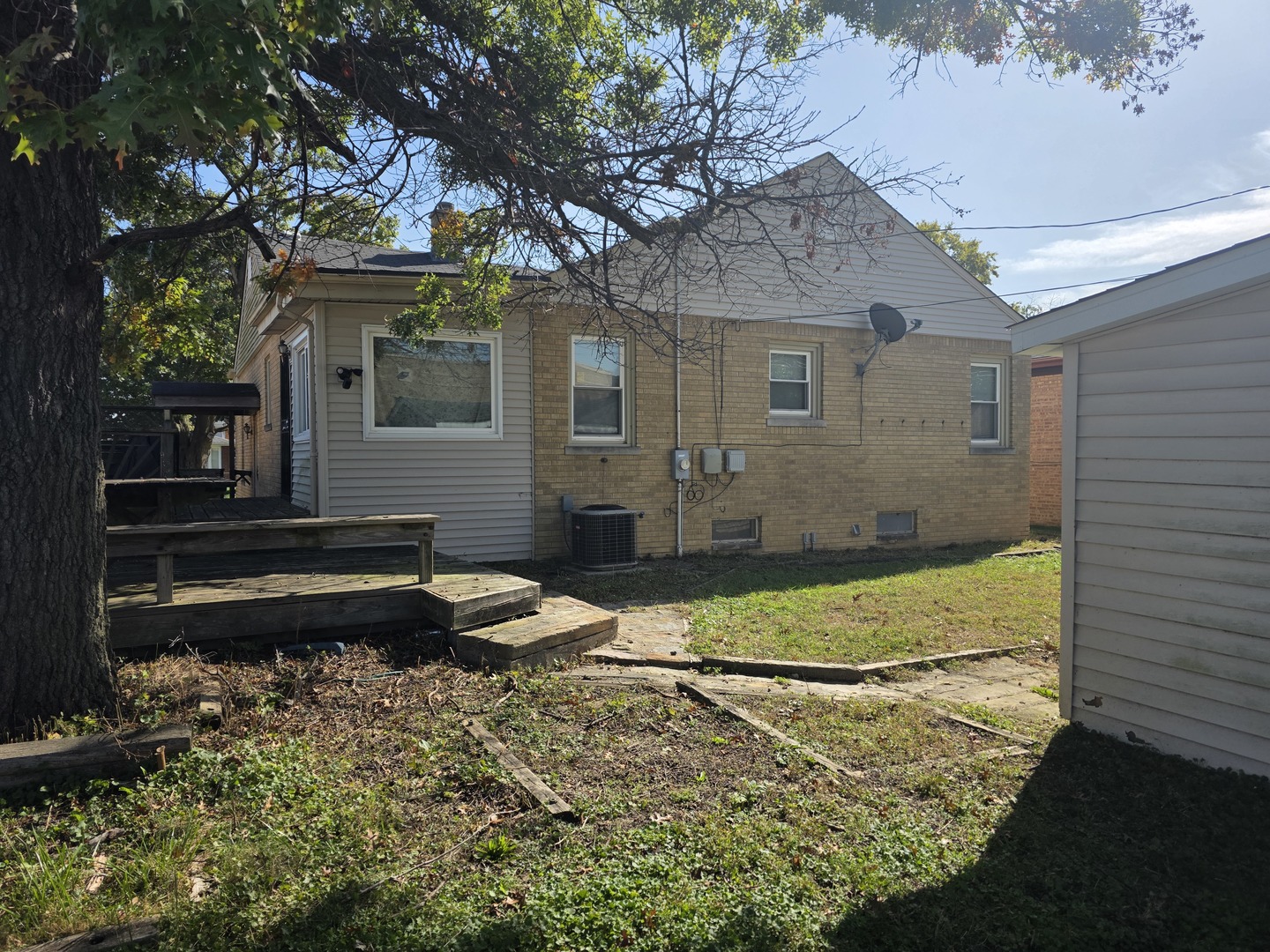 main property photo 8
