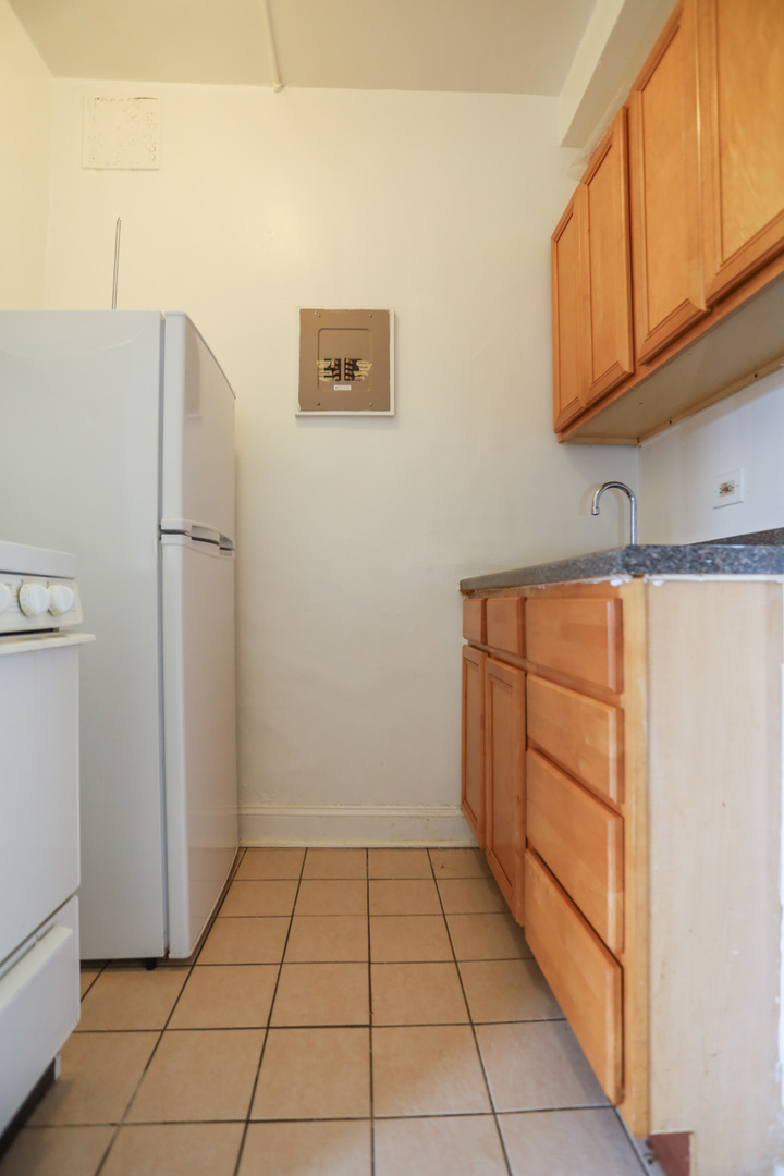 property viewer photo 3