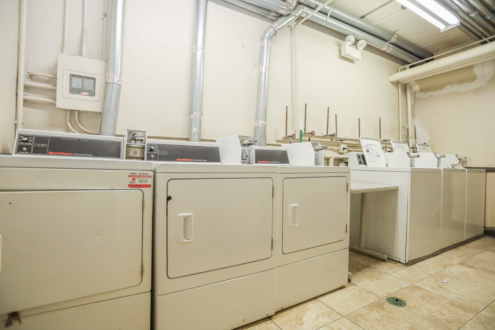 property viewer photo 6