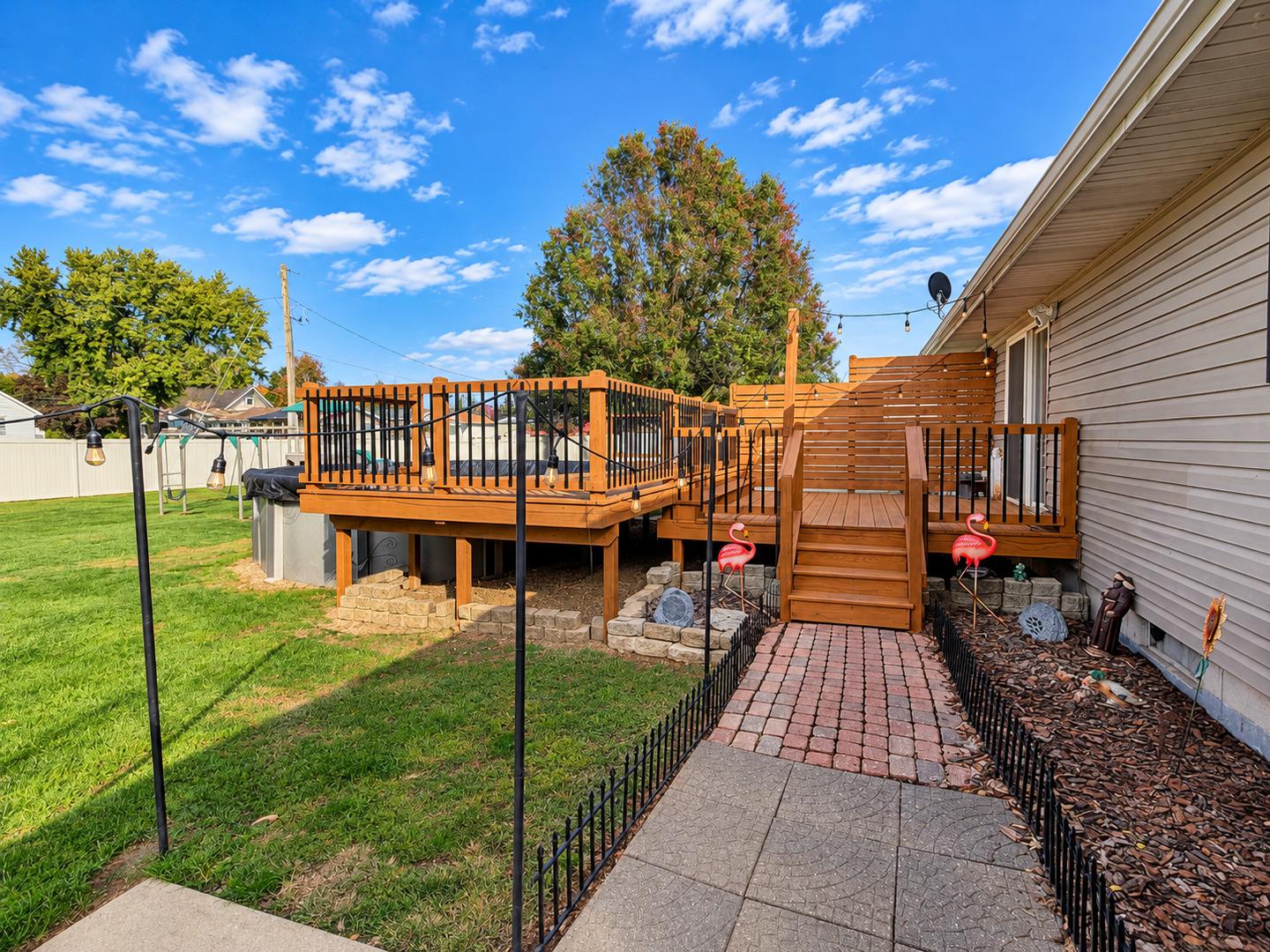 main property photo 31
