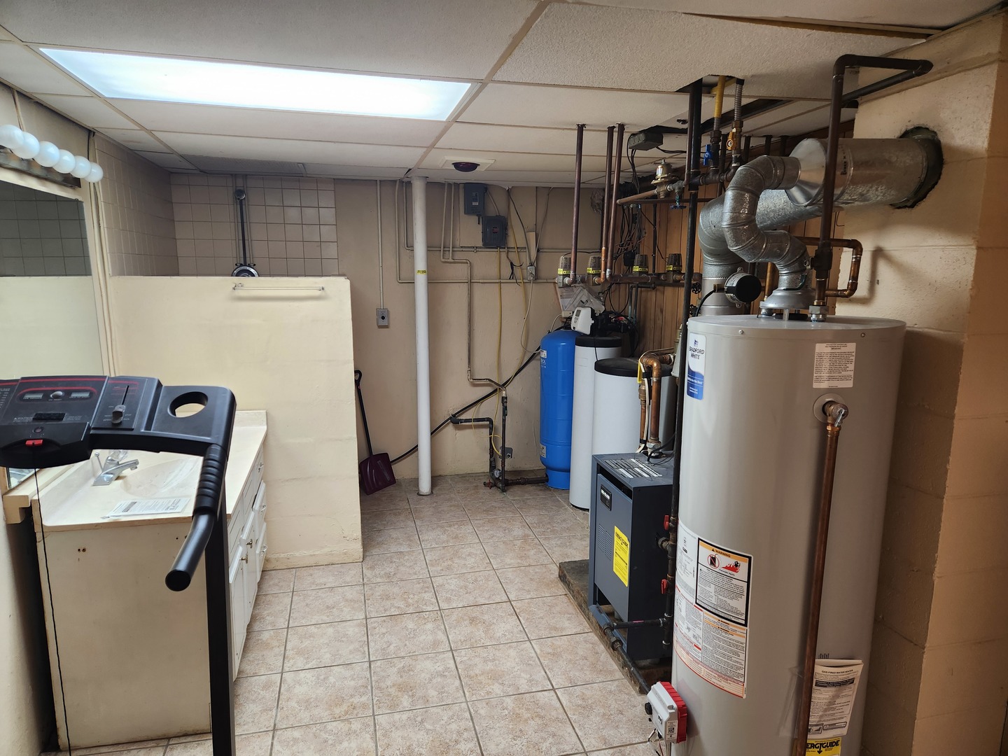 main property photo 47