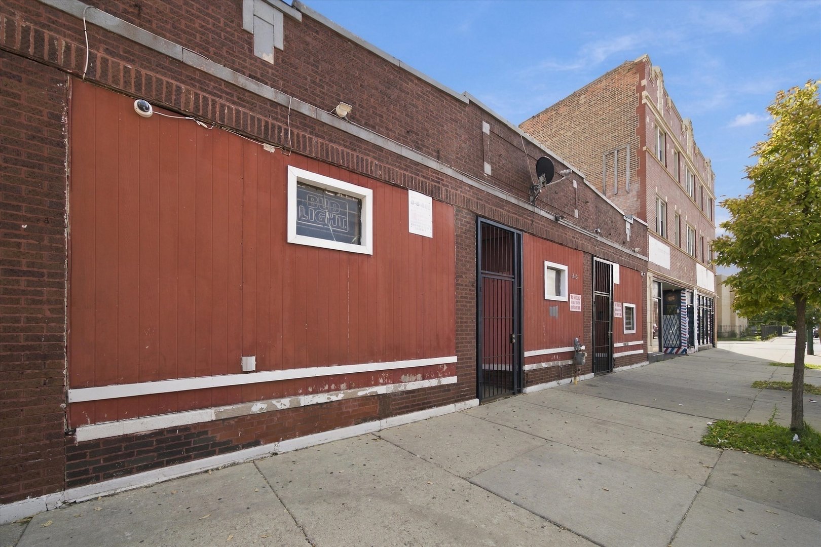 main property photo 22