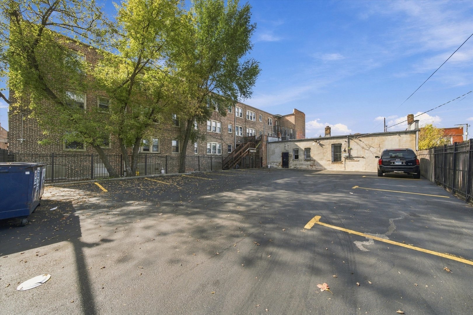 main property photo 27