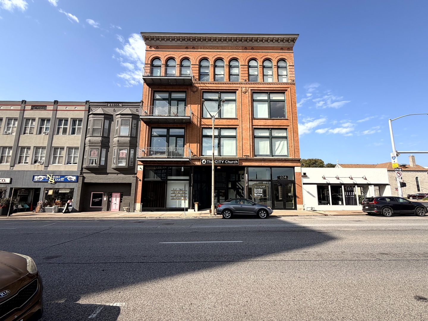 main property photo 0