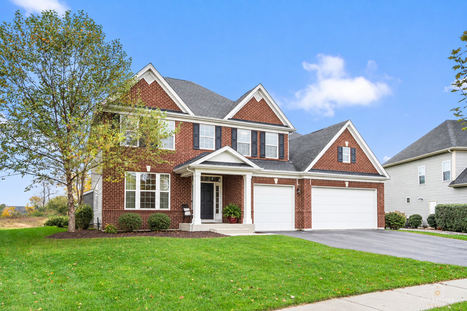 main property photo 5