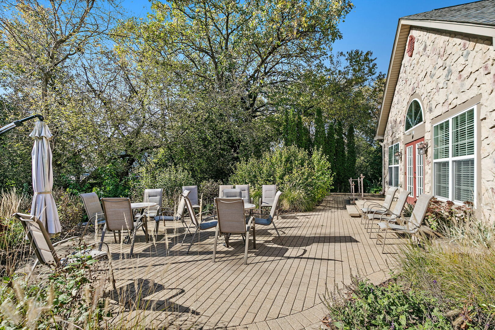 main property photo 29