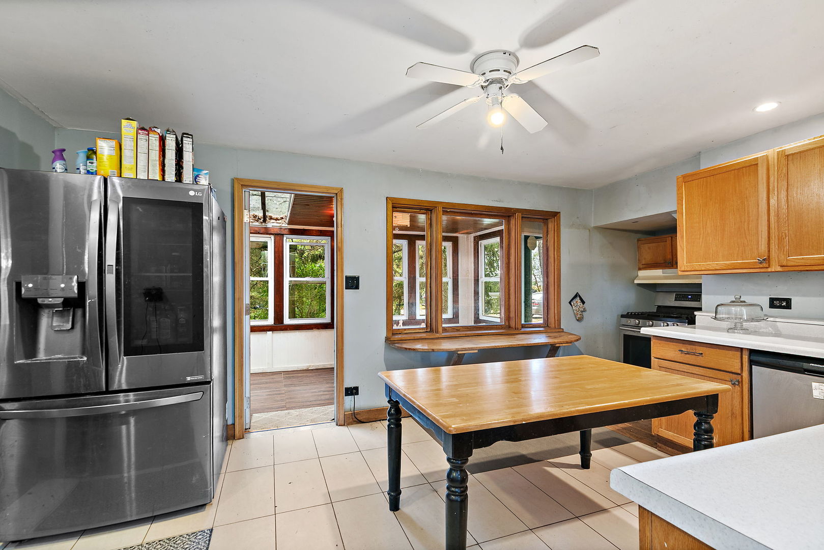 main property photo 7