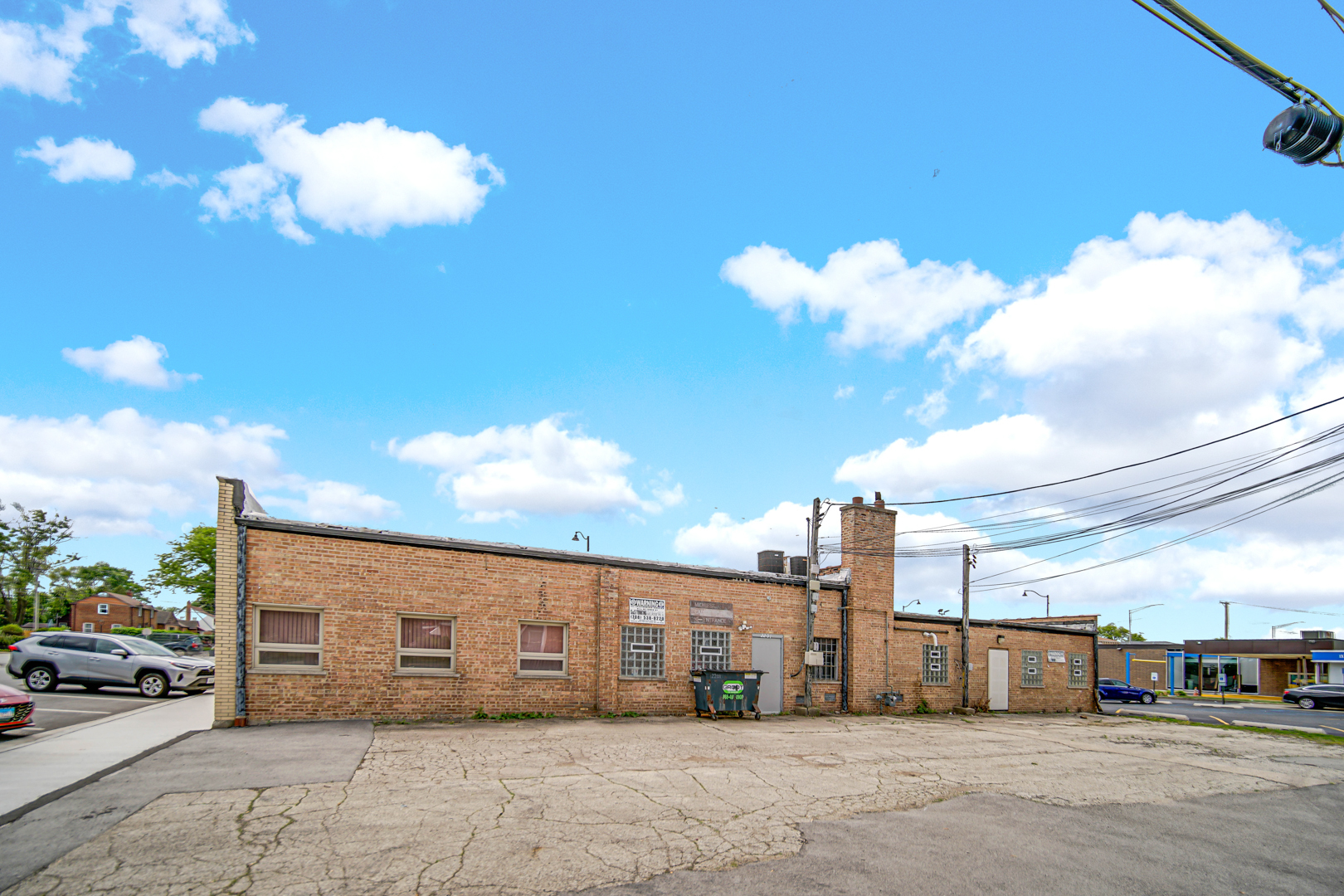 main property photo 25