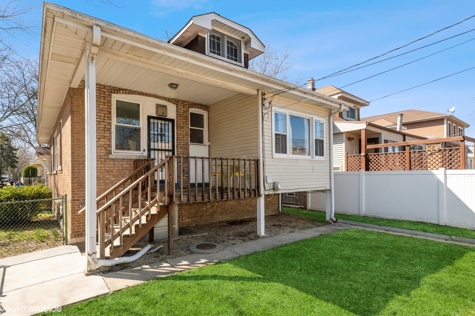 main property photo 17