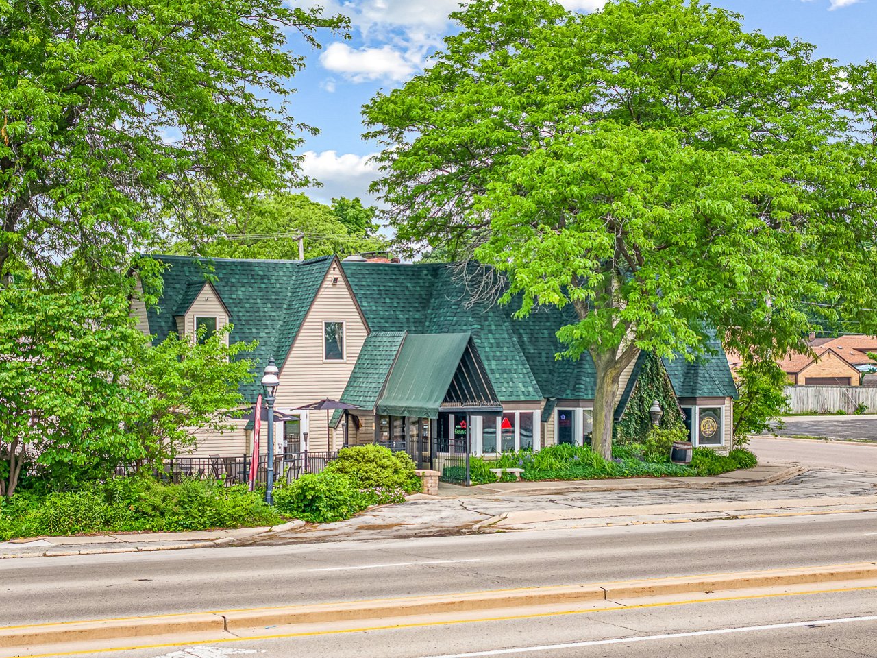 main property photo 1