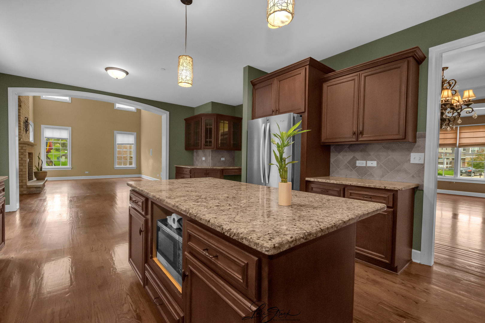main property photo 17