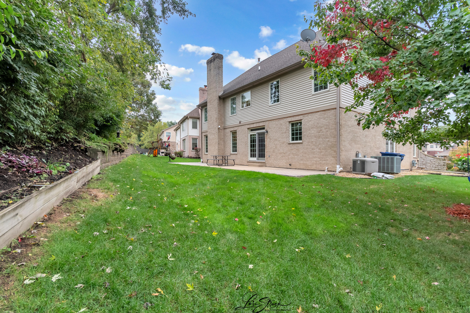 main property photo 39