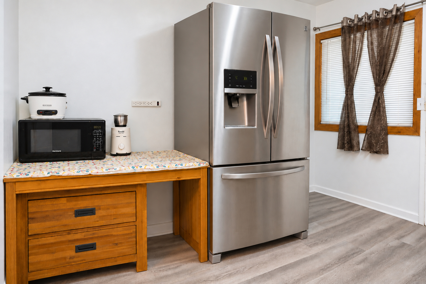 main property photo 7