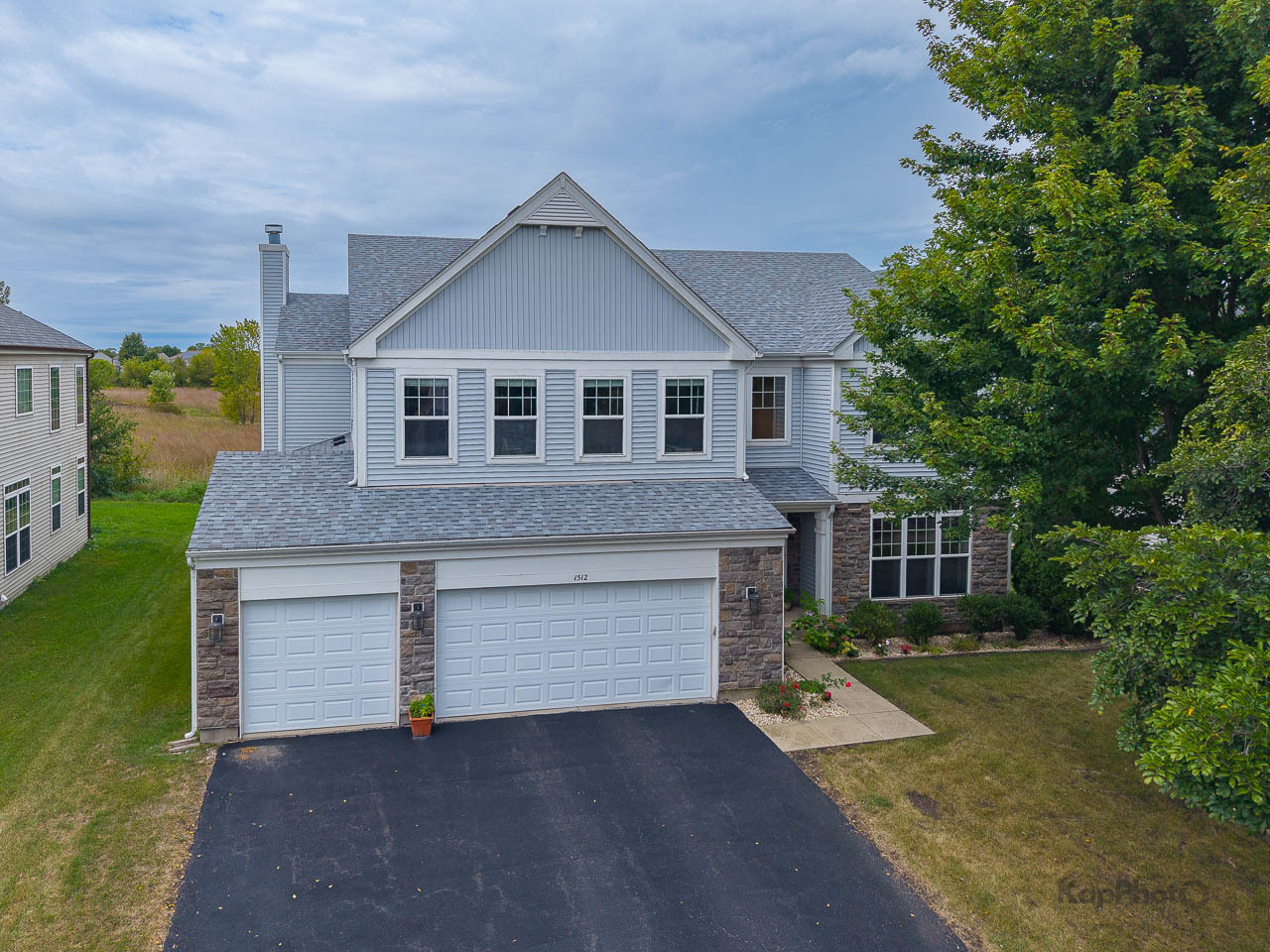 main property photo 40