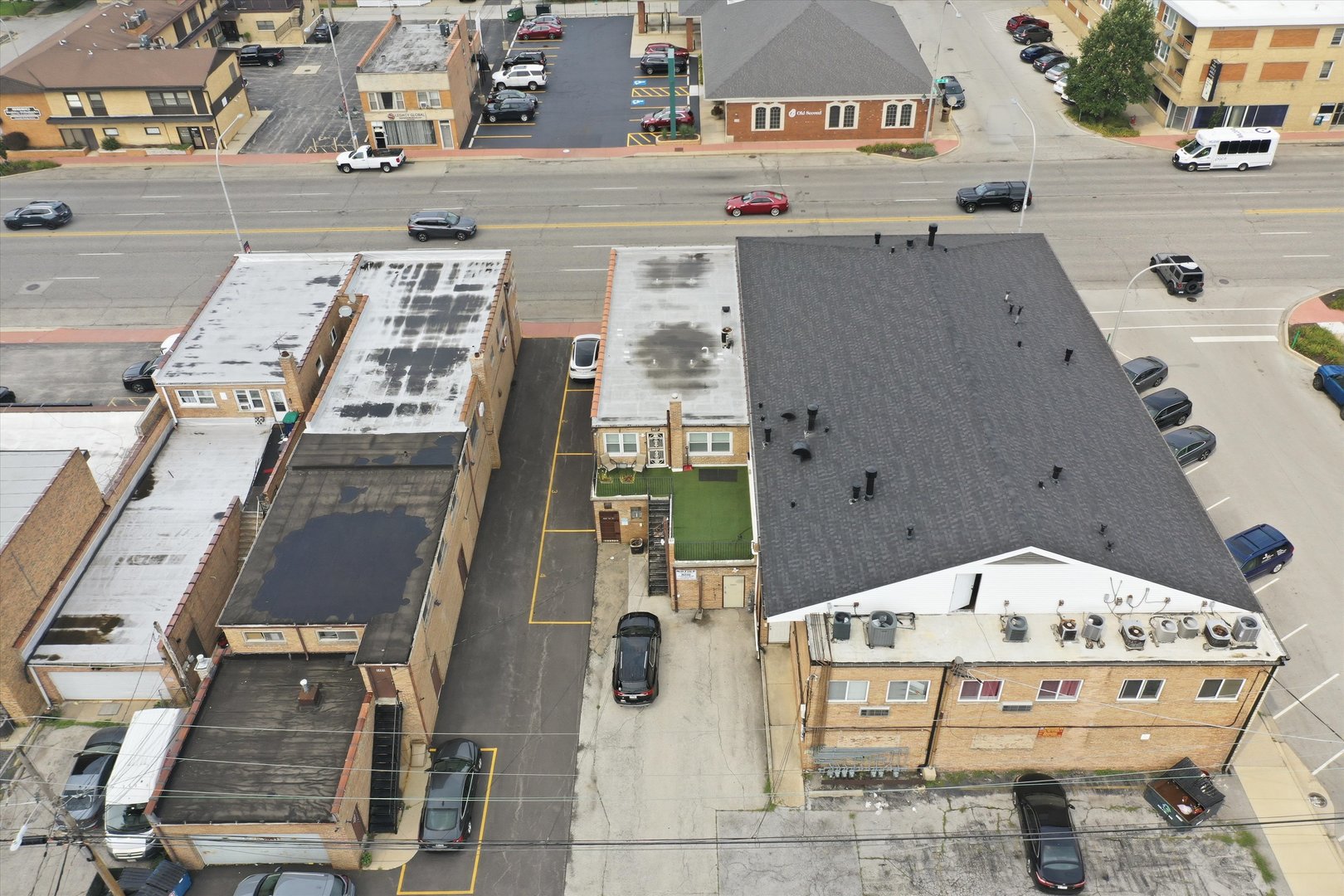 main property photo 27