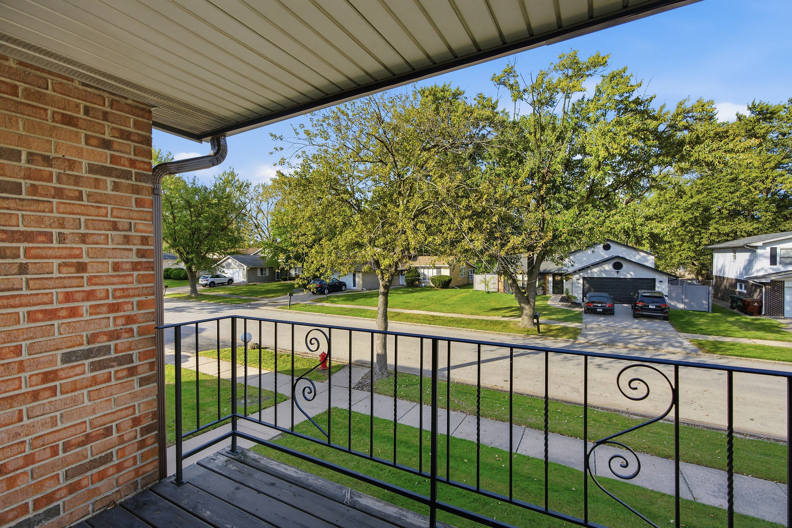 main property photo 12