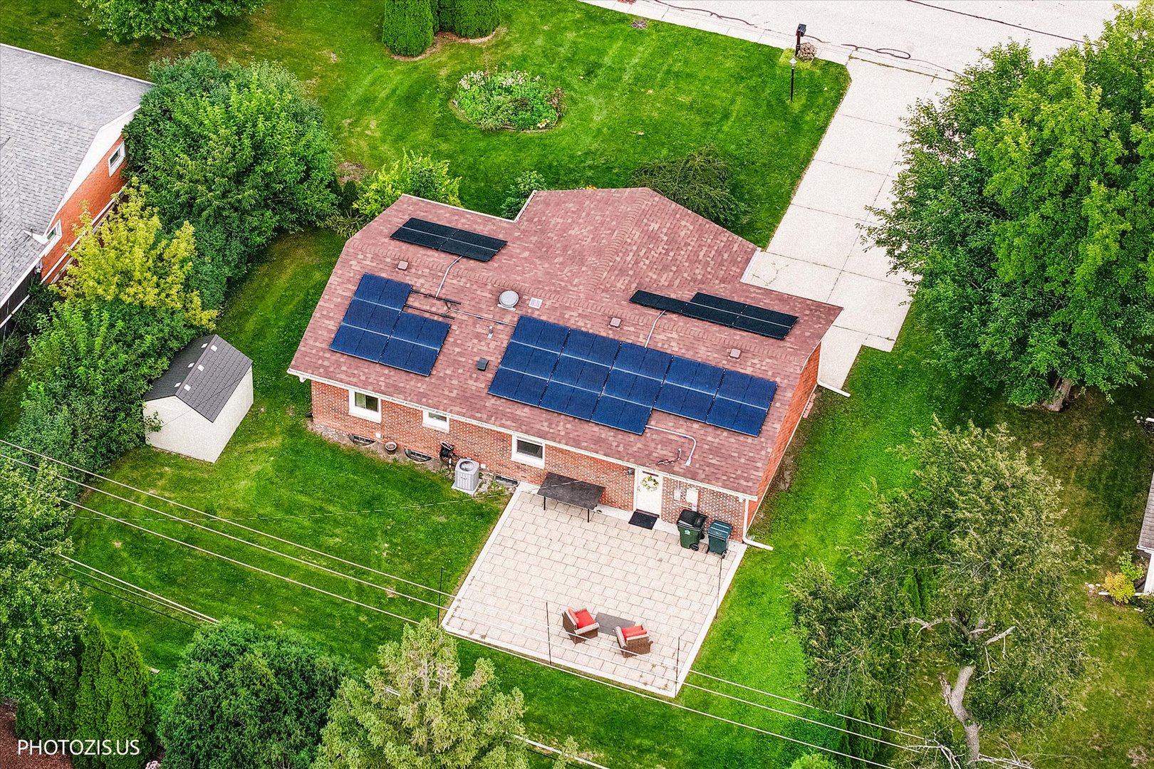 main property photo 40
