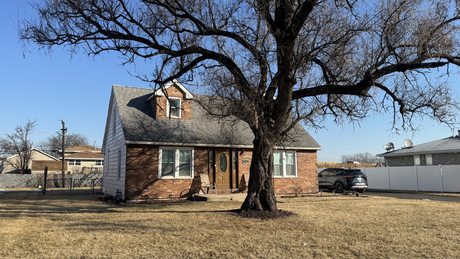 main property photo 2