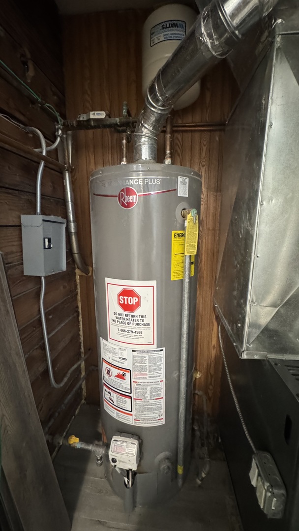 main property photo 33