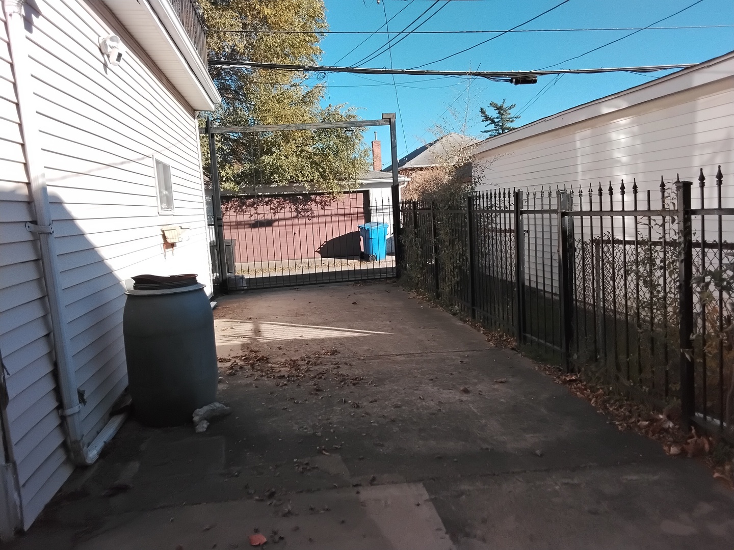 main property photo 19