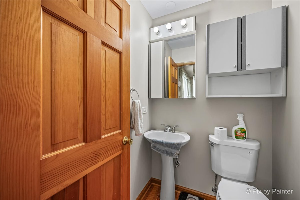 main property photo 17