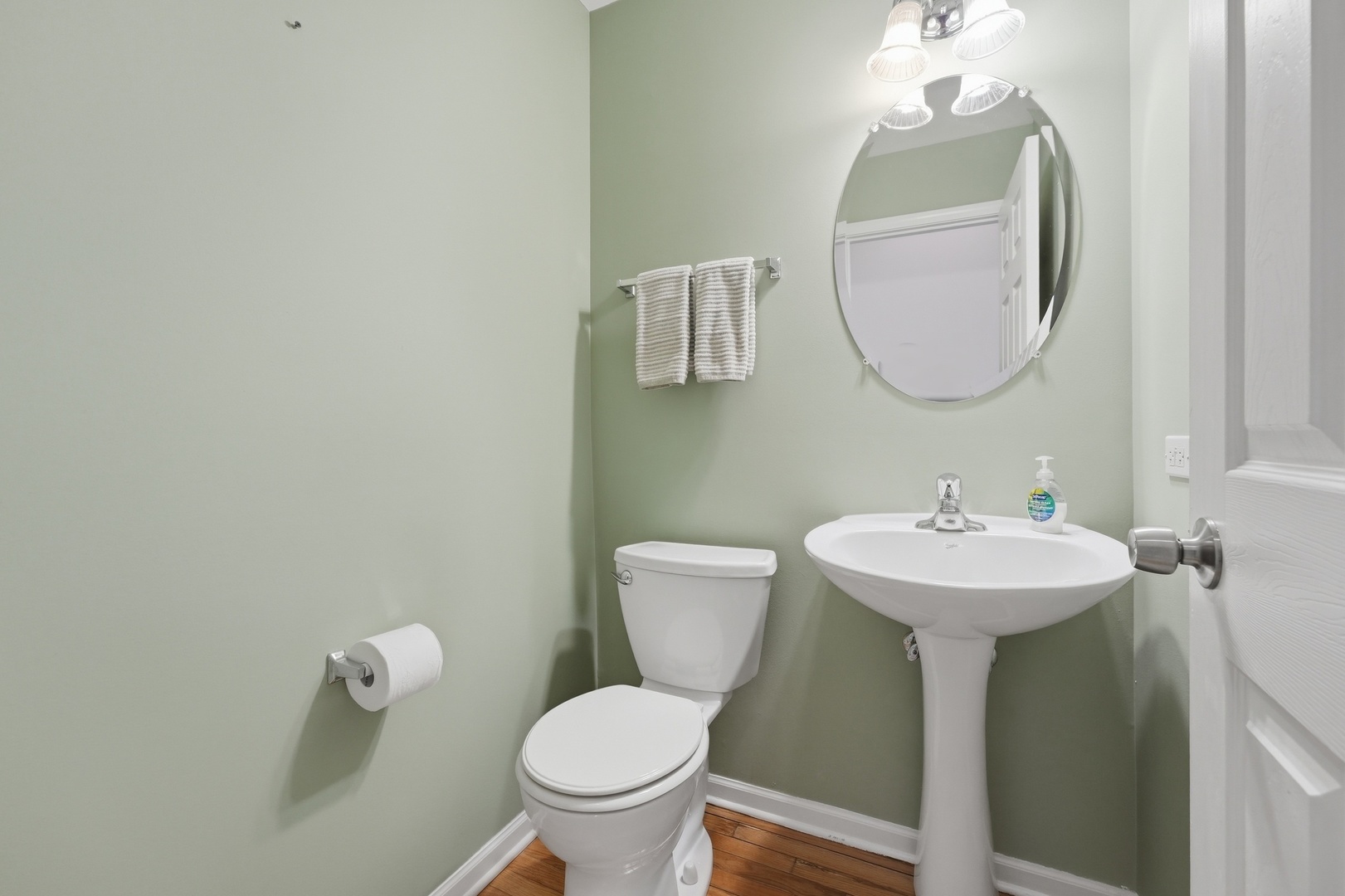 main property photo 13