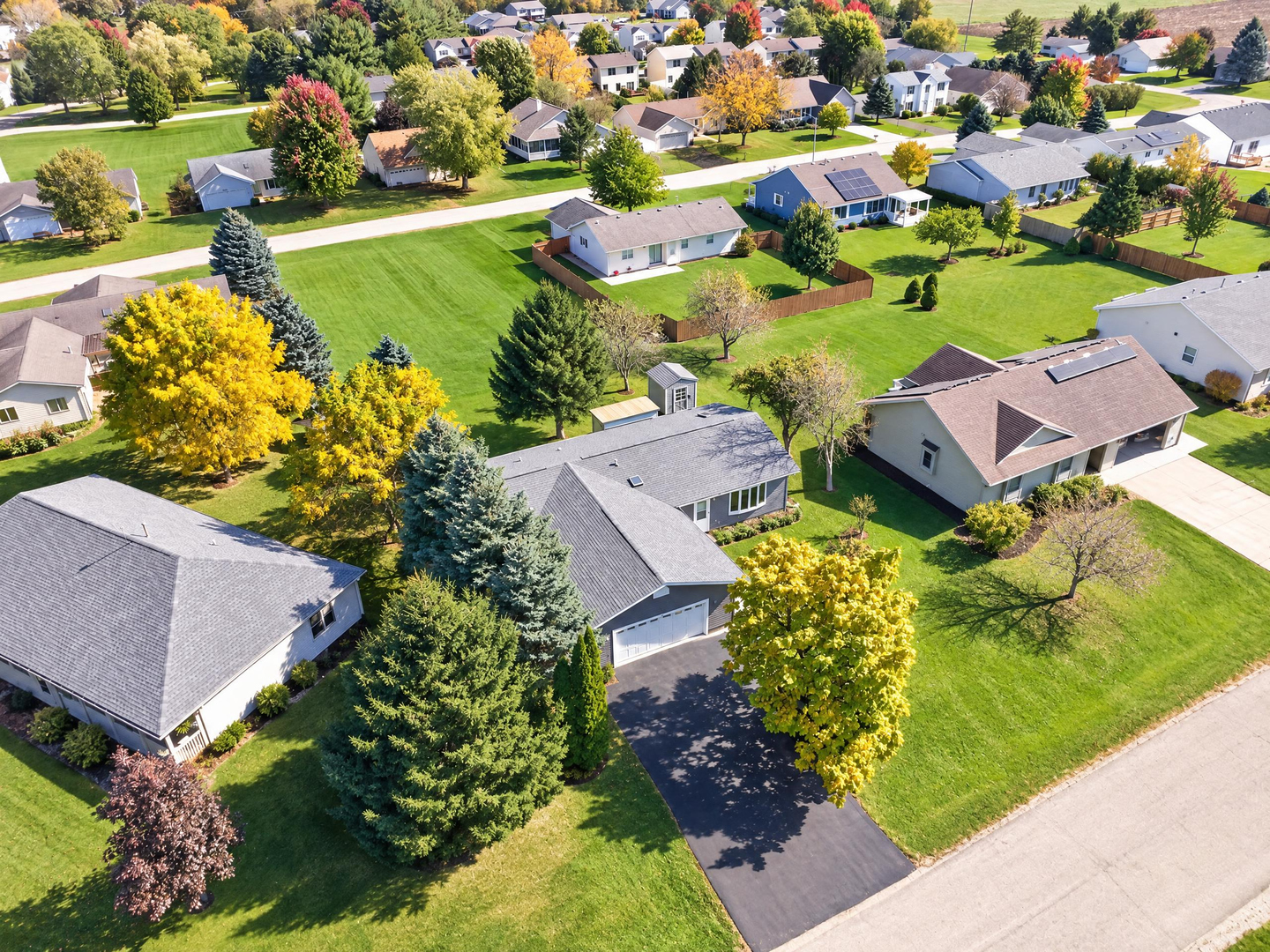 main property photo 41