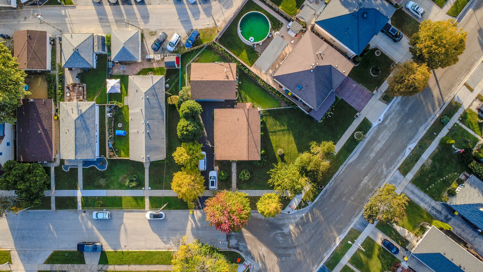 main property photo 32