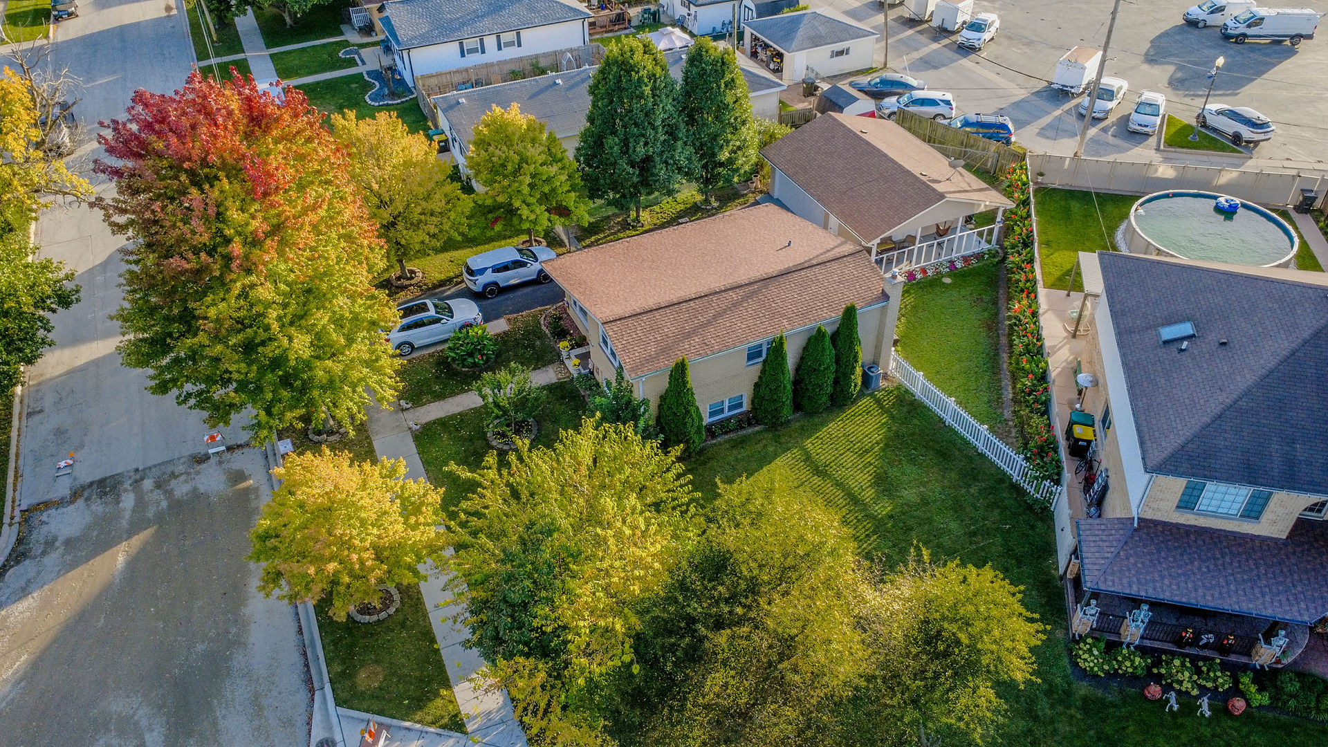 main property photo 37
