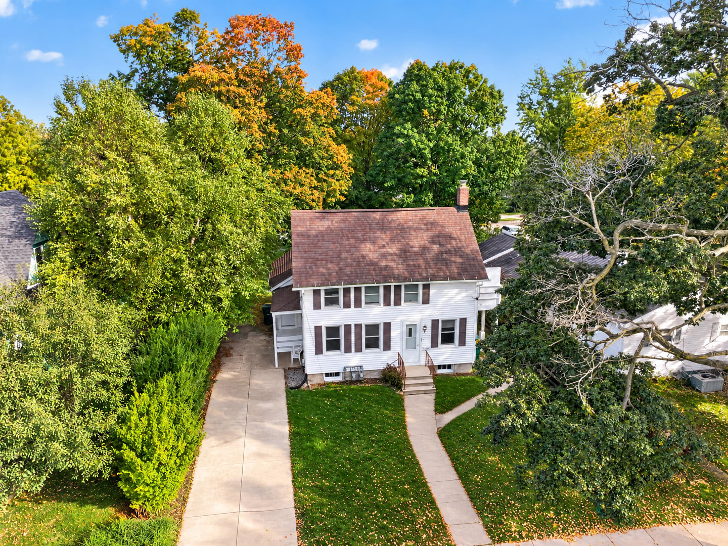 main property photo 37