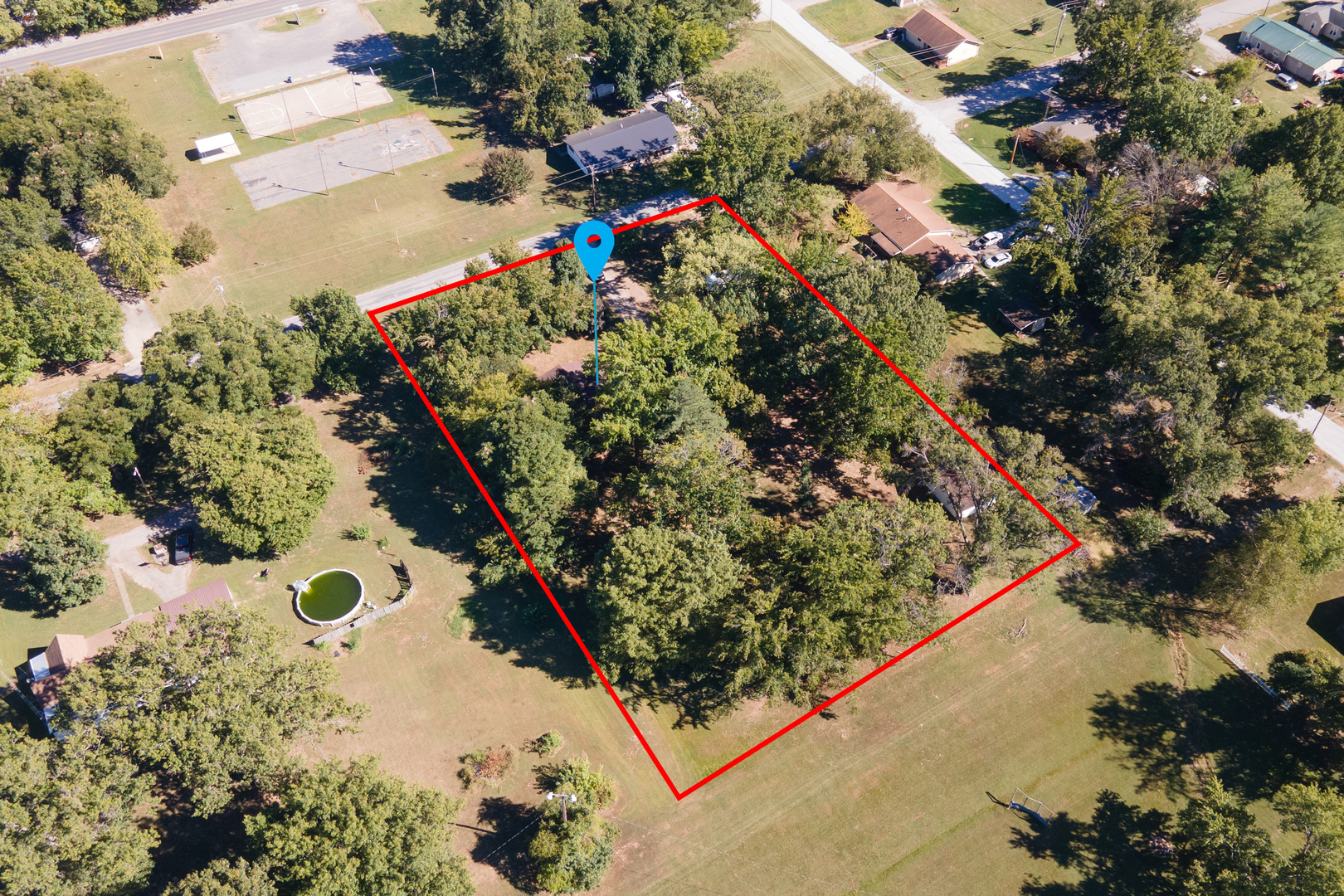 main property photo 25