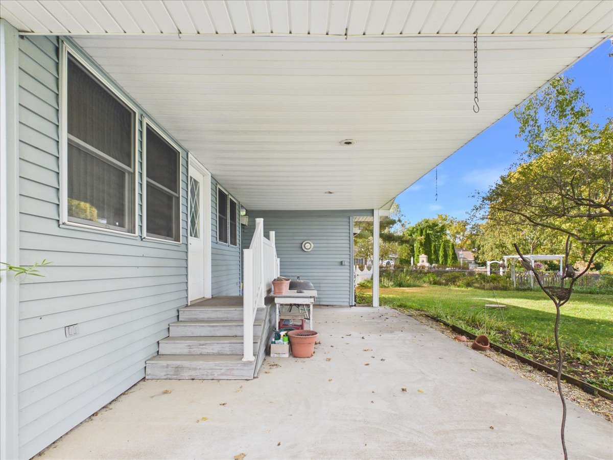 main property photo 45