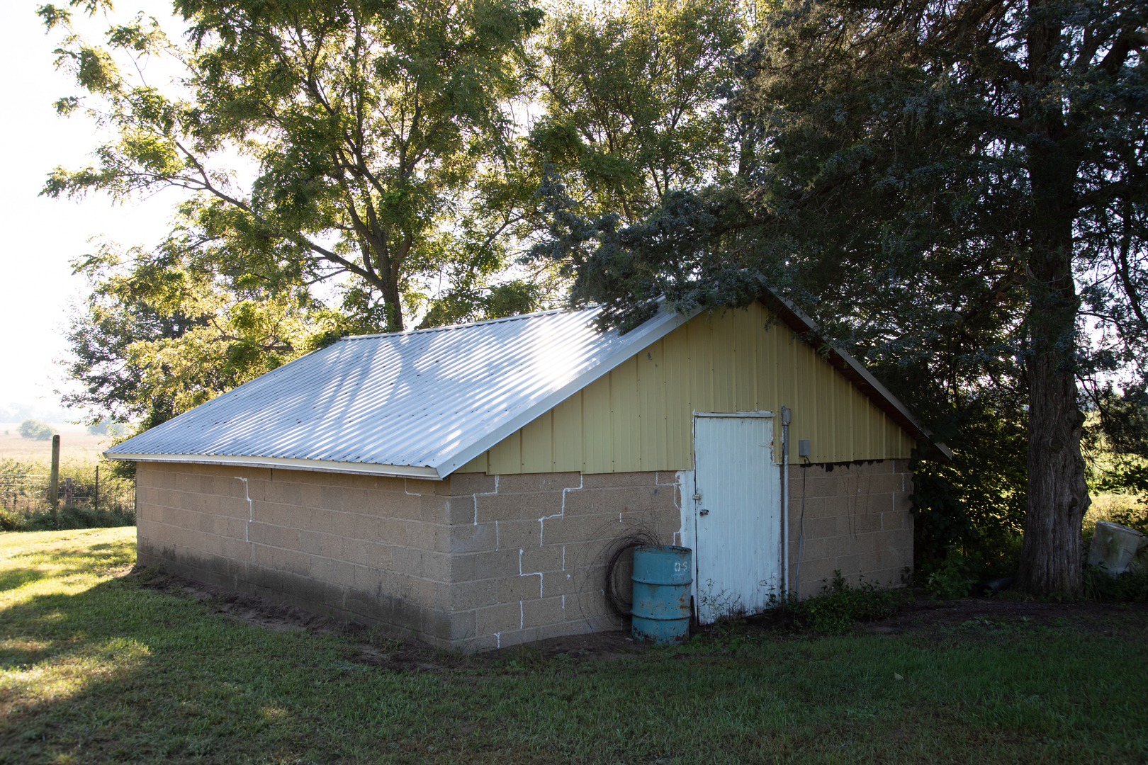 main property photo 22