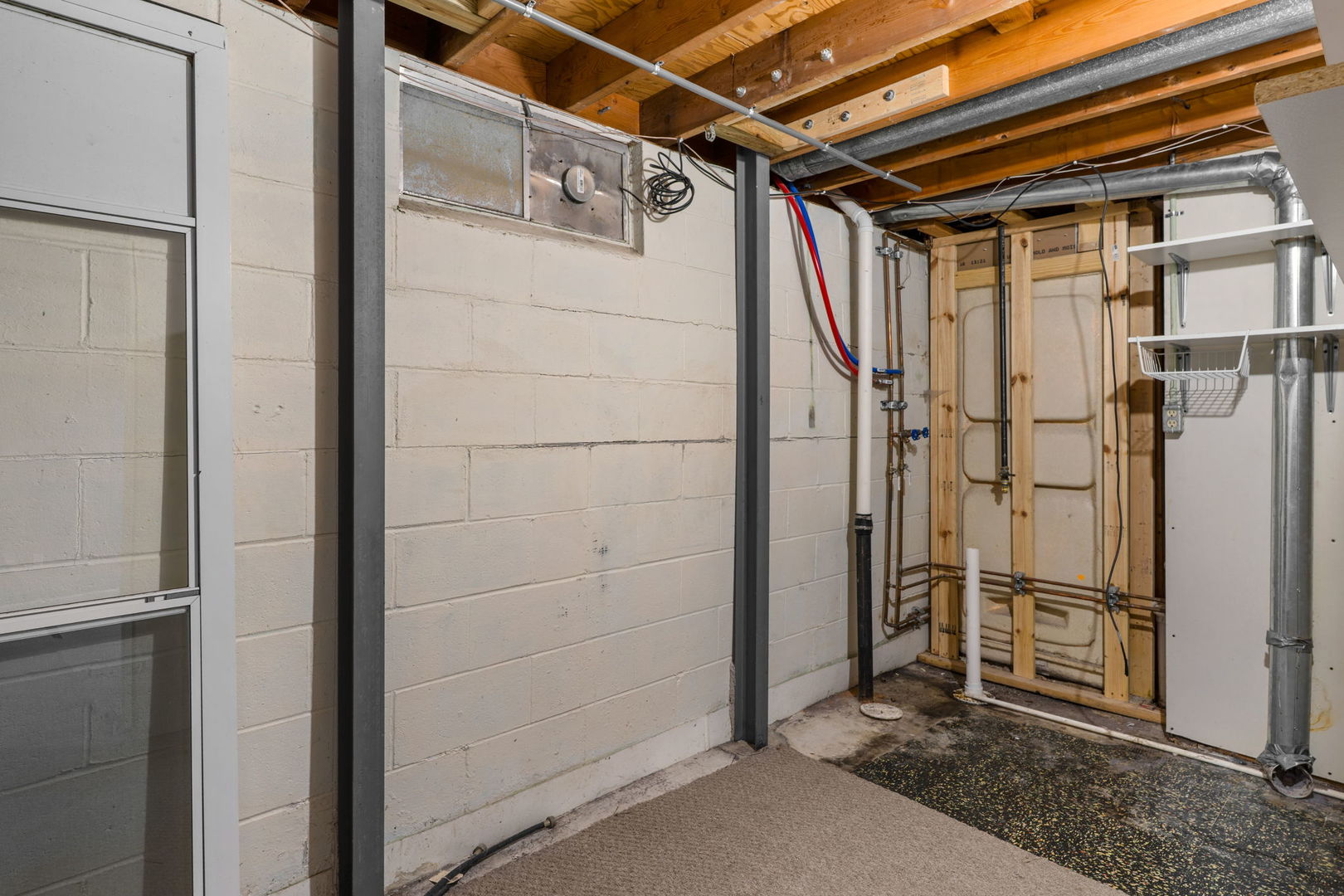 main property photo 20
