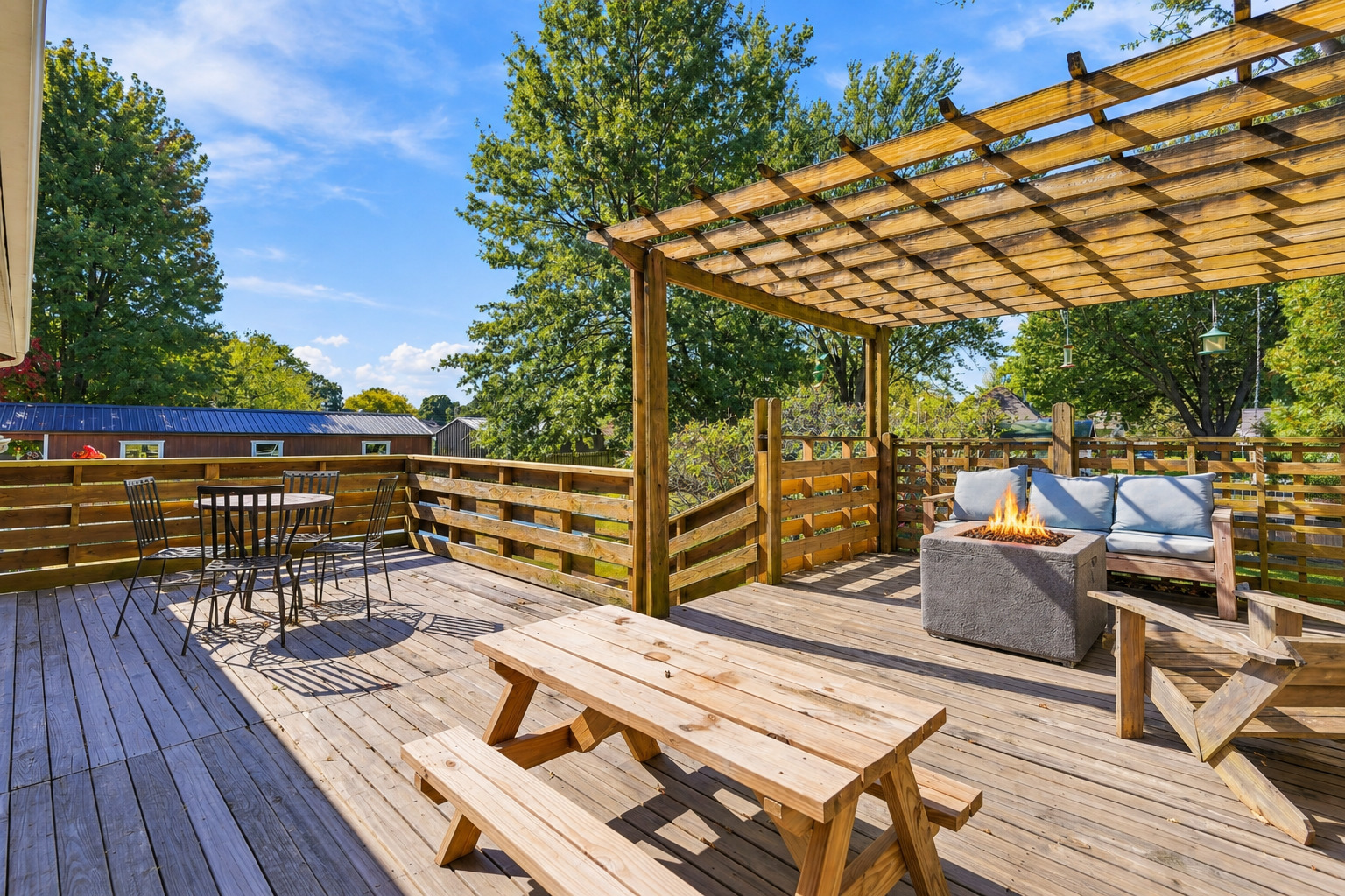 main property photo 35