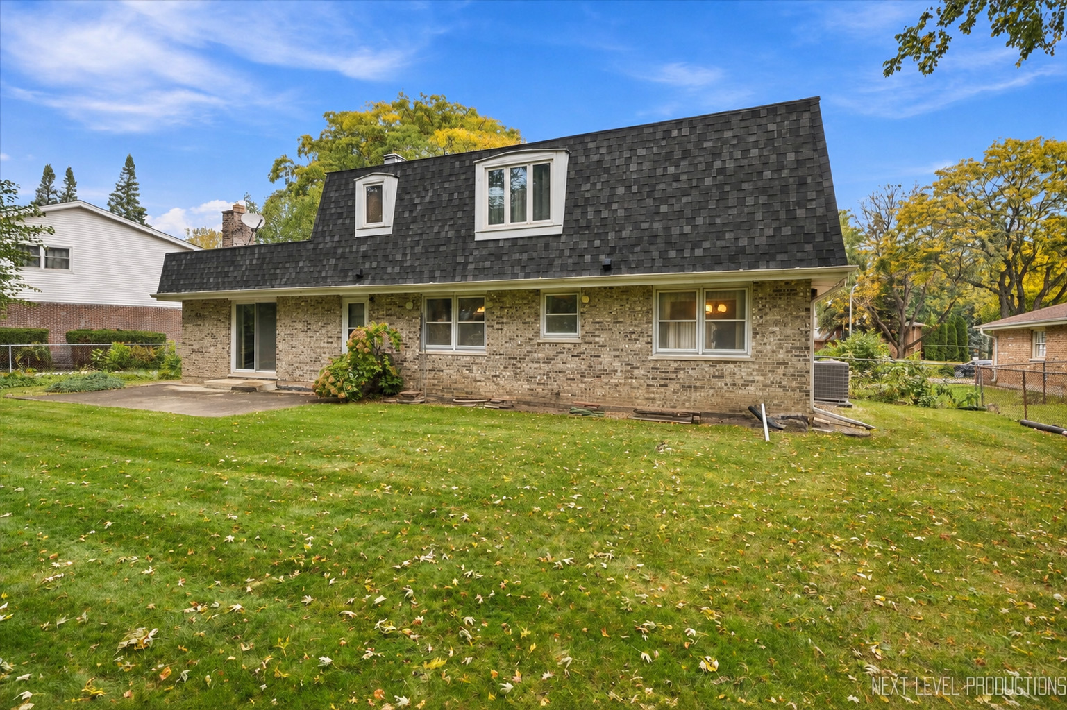 main property photo 30