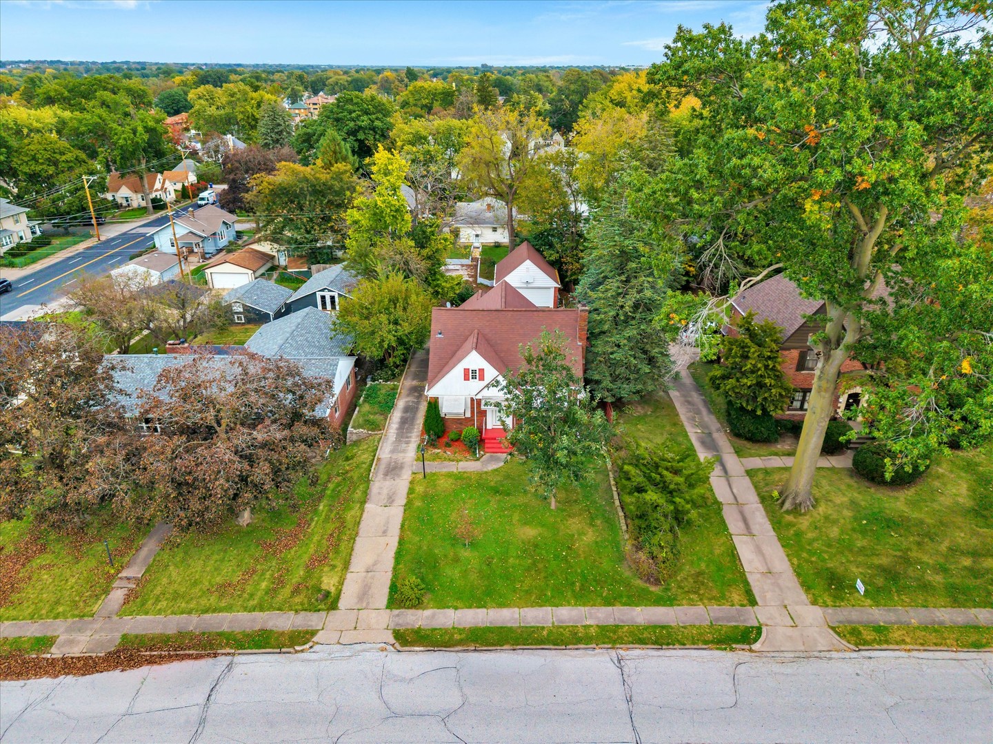 main property photo 11